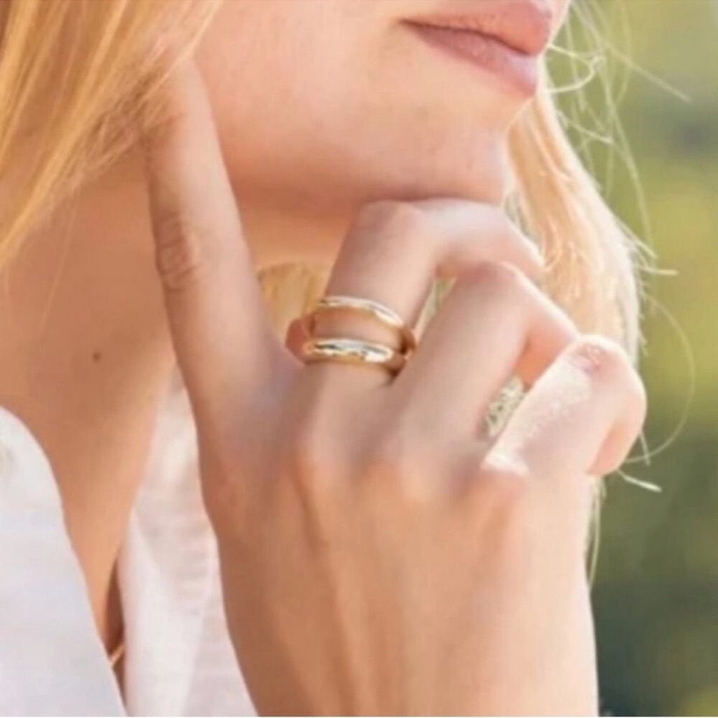 Loren Stewart X Curateur Gold Ring Size 7 New 35$